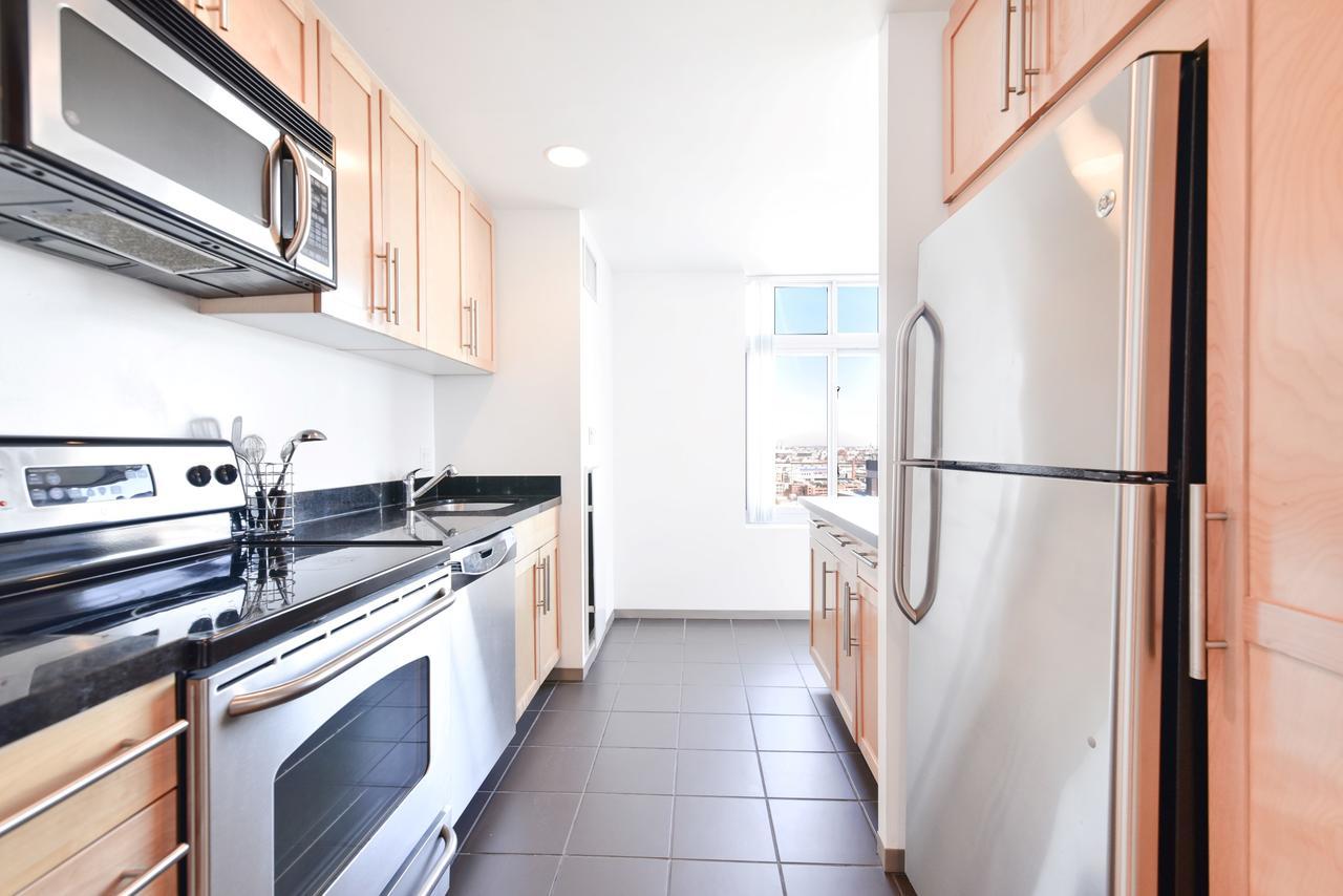 Global Luxury Suites At Kendall West Κέιμπριτζ Εξωτερικό φωτογραφία
