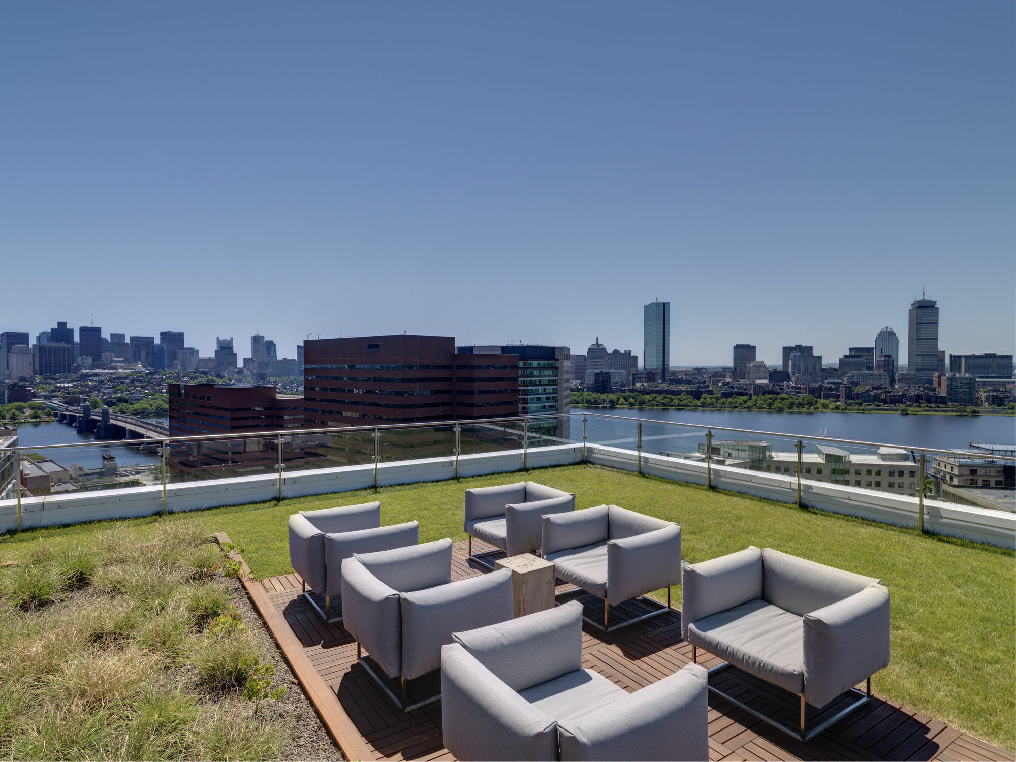 Global Luxury Suites At Kendall West Κέιμπριτζ Εξωτερικό φωτογραφία
