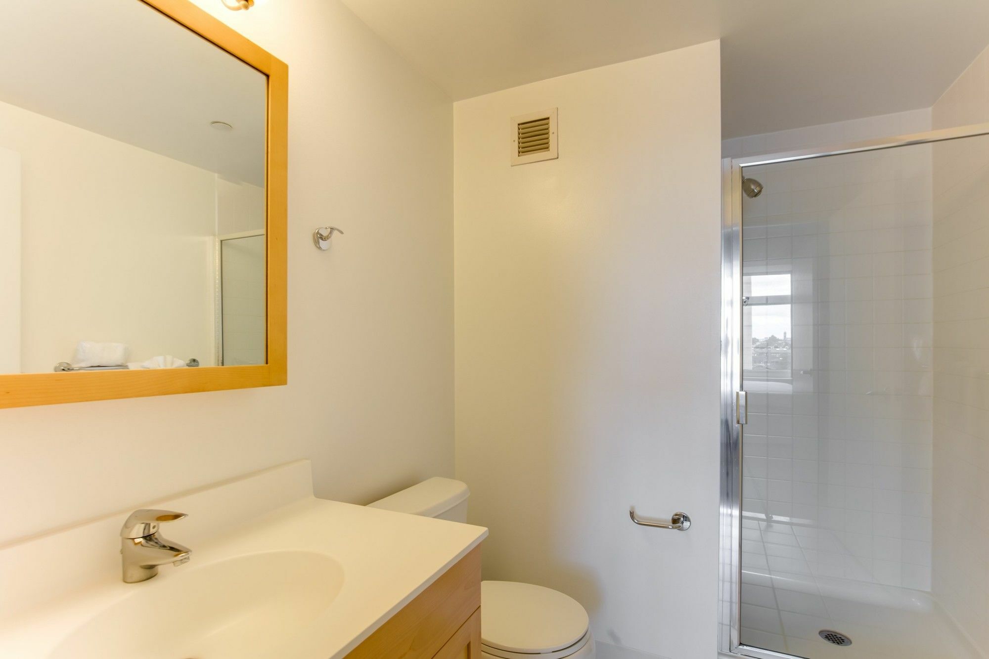 Global Luxury Suites At Kendall West Κέιμπριτζ Εξωτερικό φωτογραφία