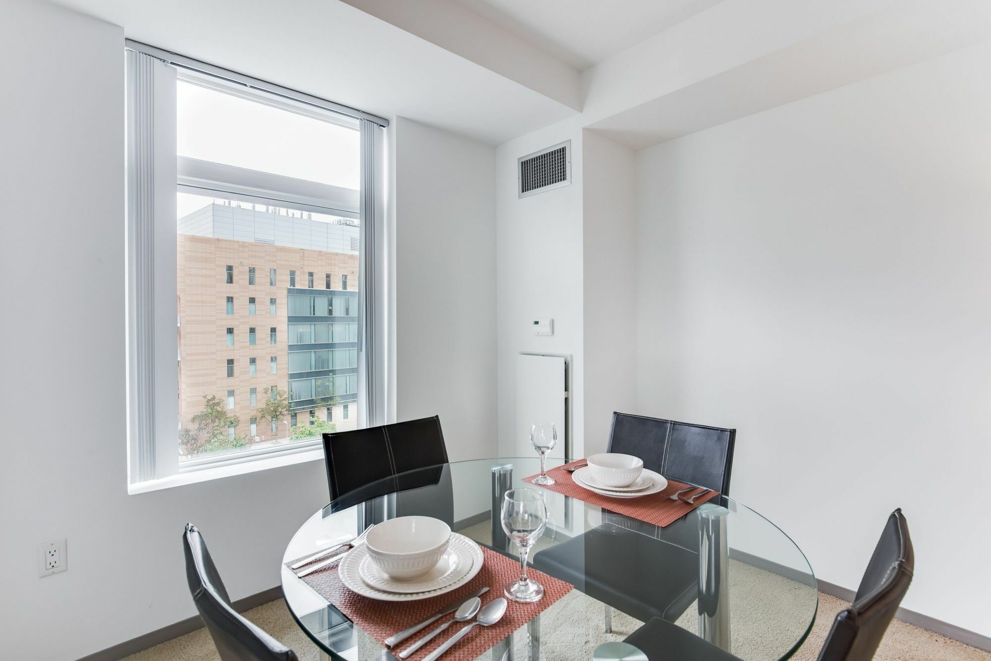 Global Luxury Suites At Kendall West Κέιμπριτζ Εξωτερικό φωτογραφία